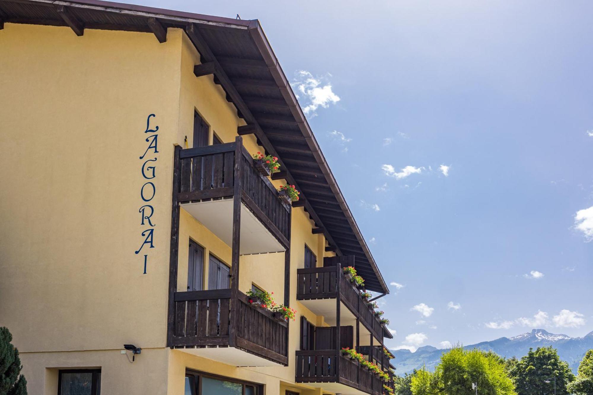 Residence Lagorai เตเซโร ภายนอก รูปภาพ