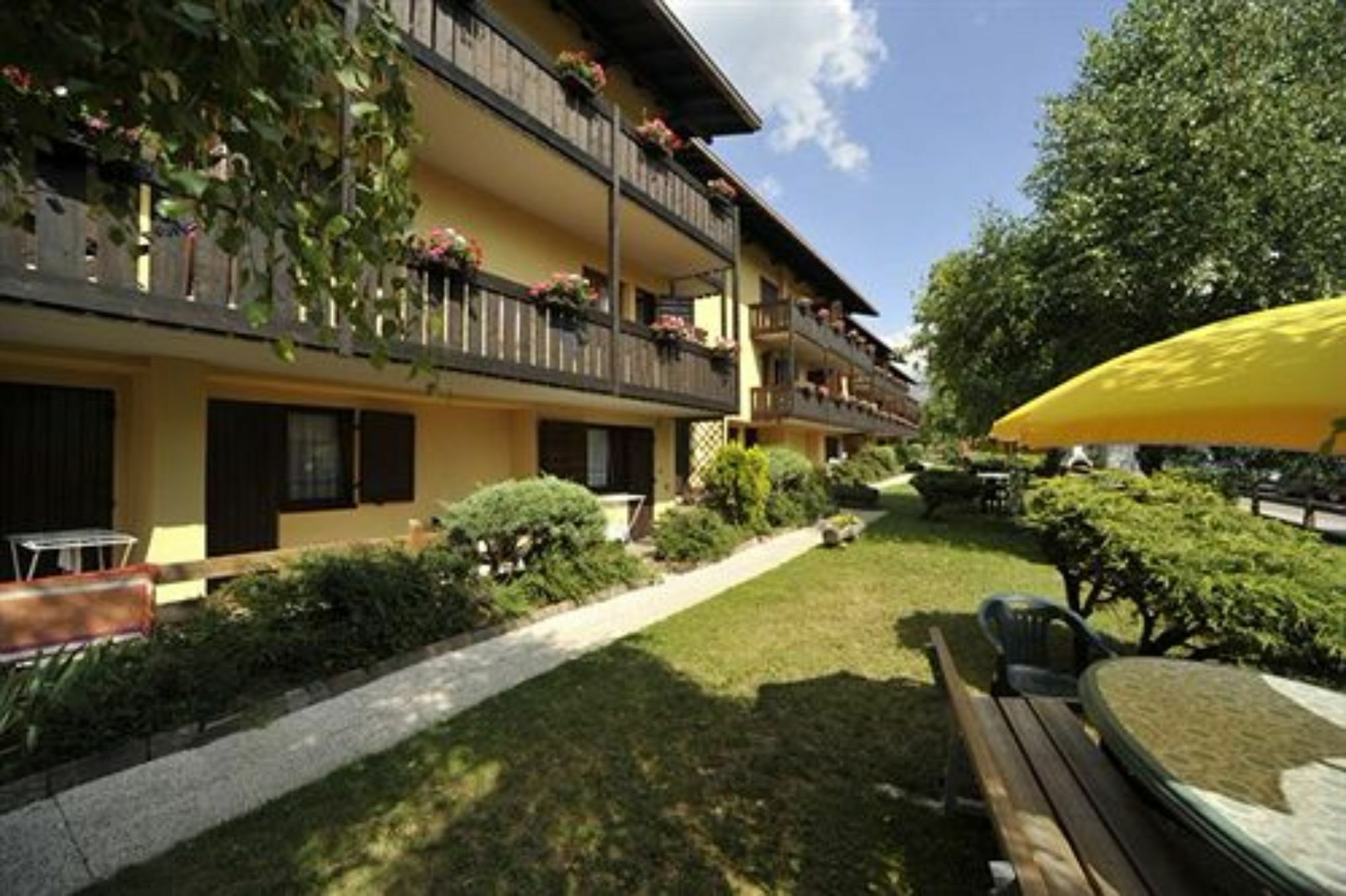 Residence Lagorai เตเซโร ภายนอก รูปภาพ